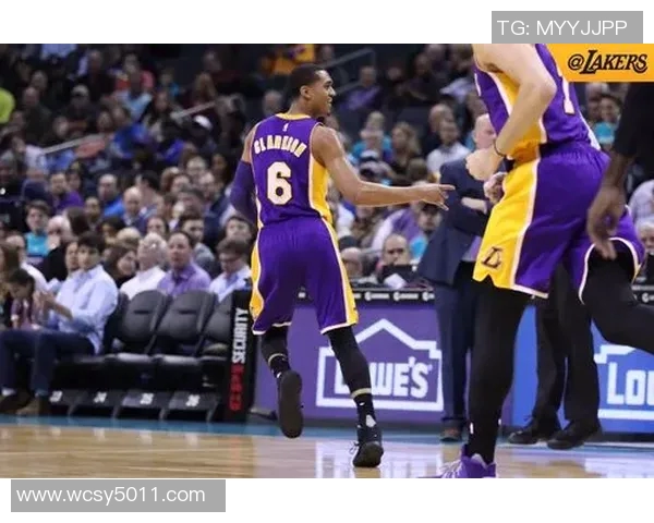 乔丹克拉克森：从替补到全明星的华丽转身与篮球生涯探索